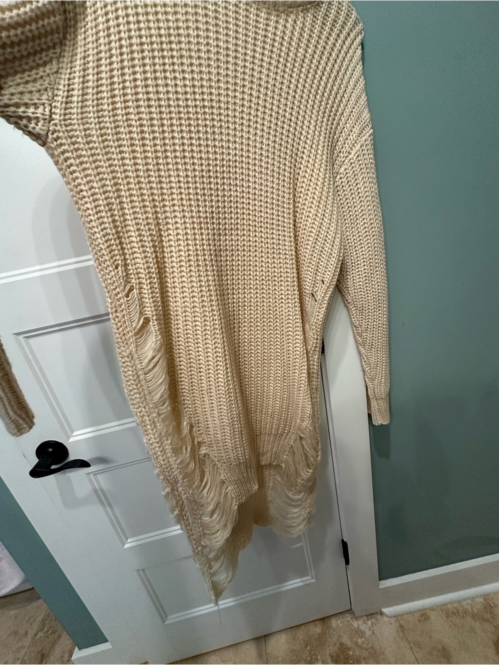 Dress - Picture 2 of 4
